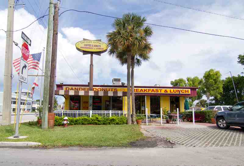 Dundell Doughnuts