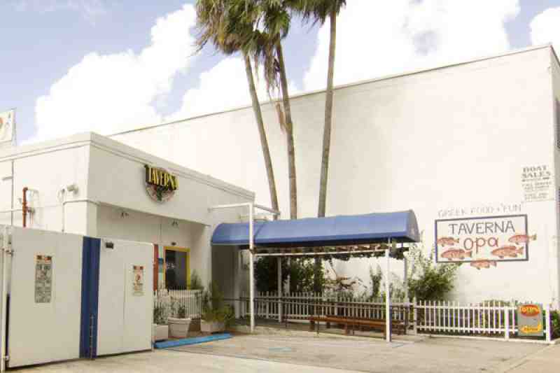 Taverna opa